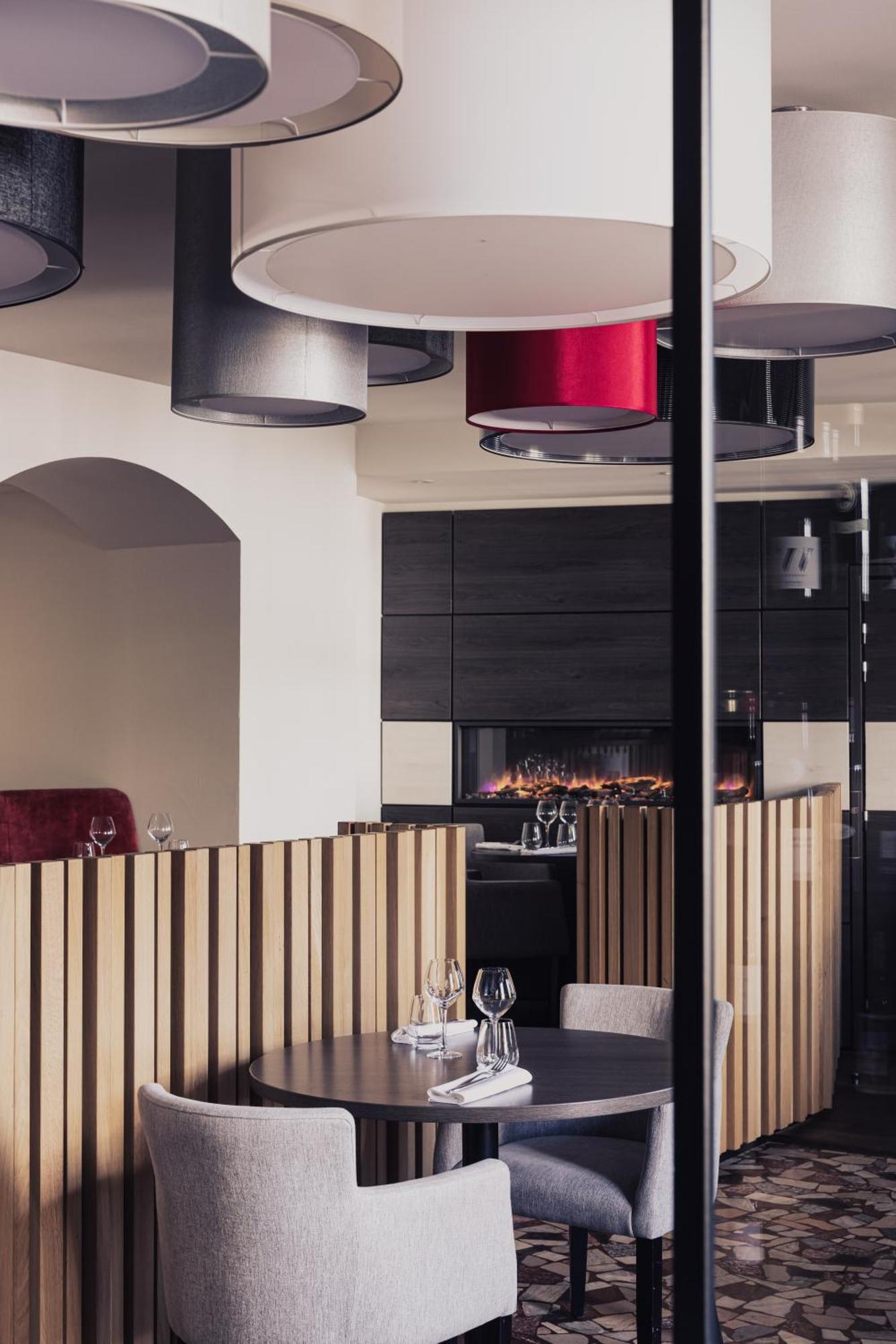 Le Clos Du 5 - Appart Hotel Bagneres Luaran gambar