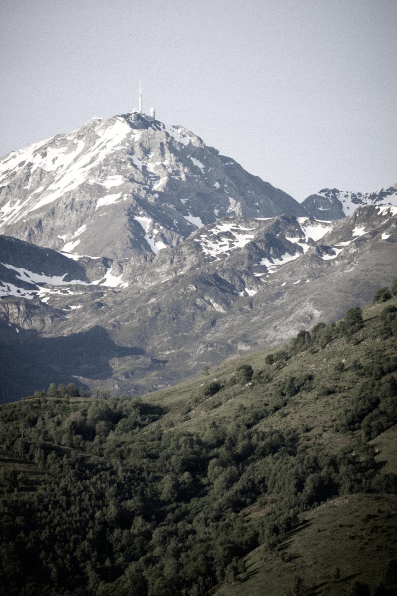 Le Clos Du 5 - Appart Hotel Bagneres Luaran gambar