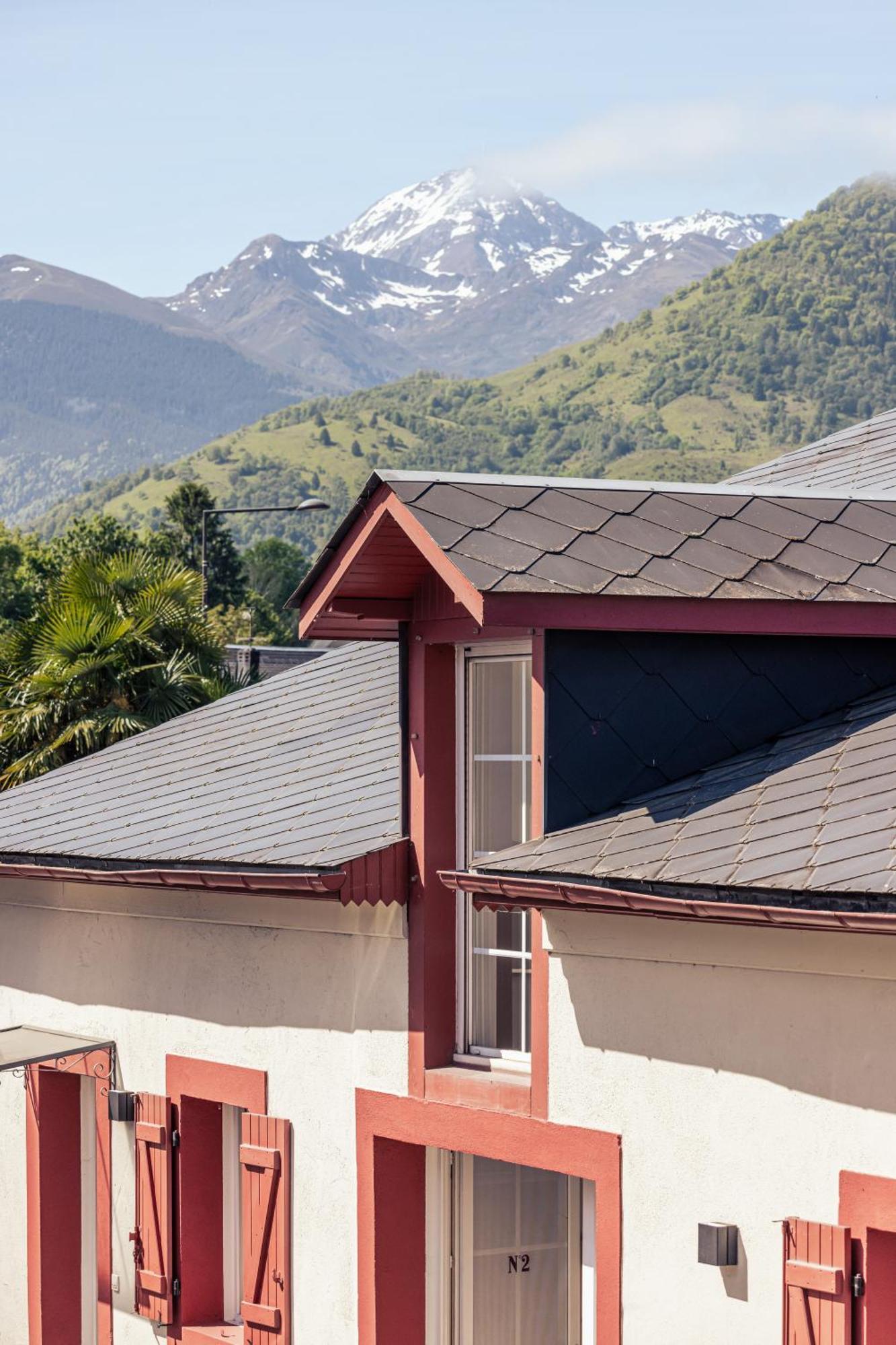 Le Clos Du 5 - Appart Hotel Bagneres Luaran gambar